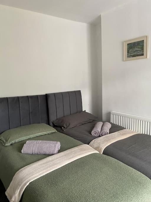 Brynhyfryd Cottage Aberaman 外观 照片