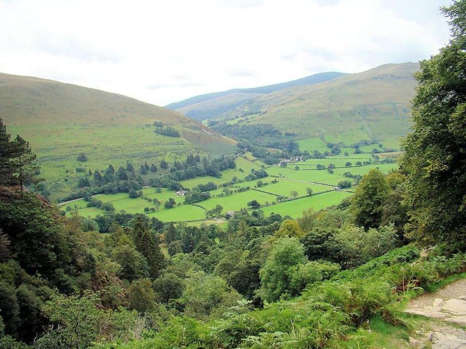 Brynhyfryd Cottage Aberaman 外观 照片