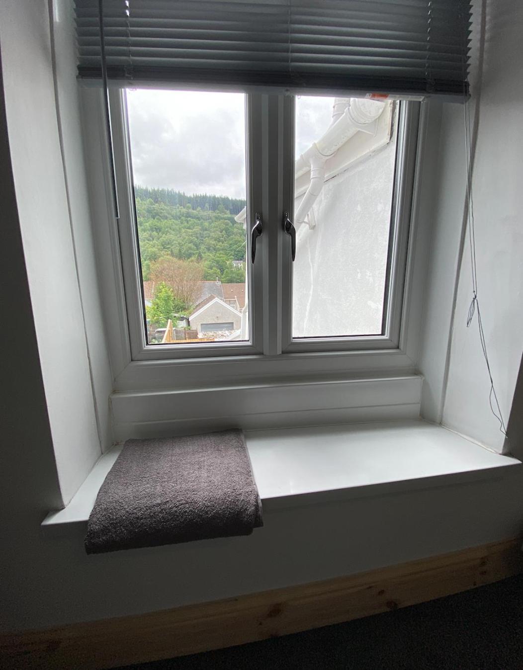 Brynhyfryd Cottage Aberaman 外观 照片